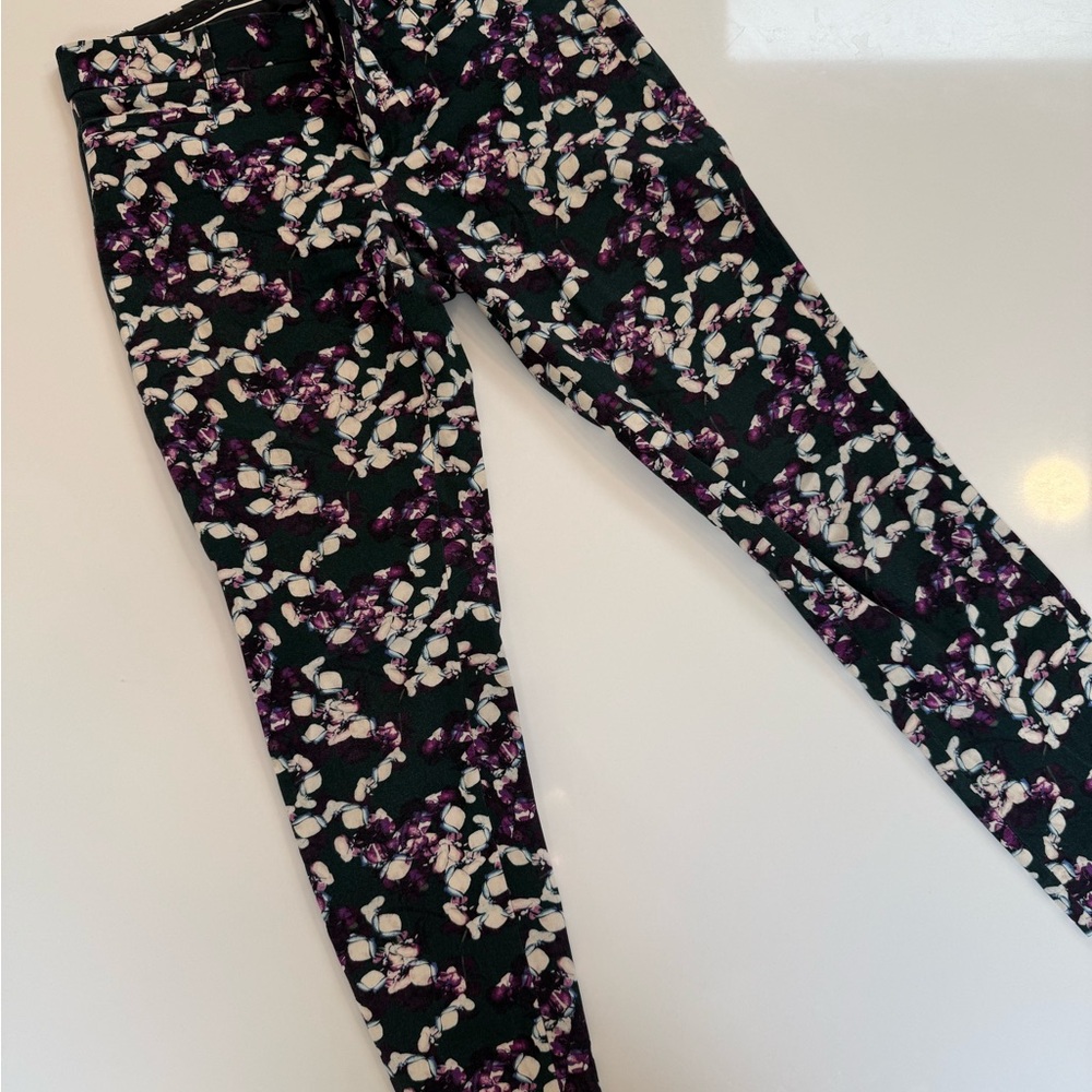 Banana Republic Floral Trousers with Purple and White Accents- Sloan Crop